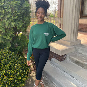 Meet your Posher, Erika